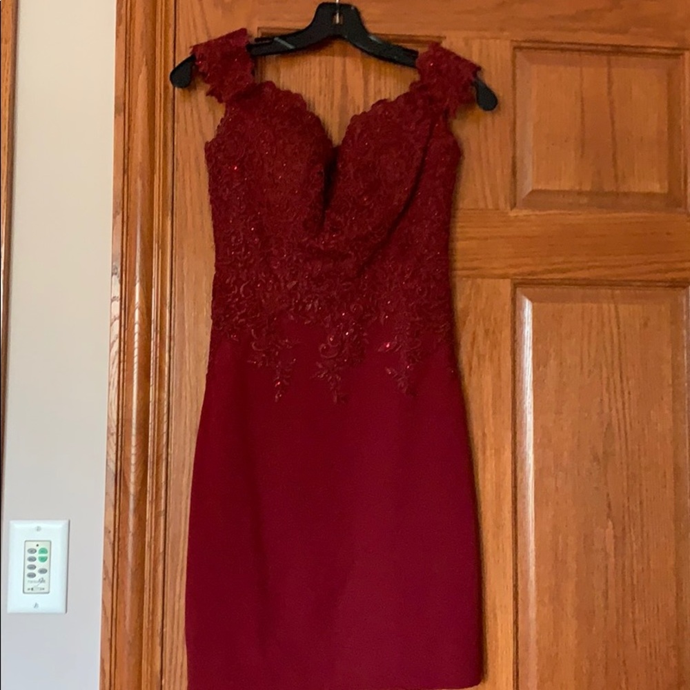 Dancing Queen Maroon Dress